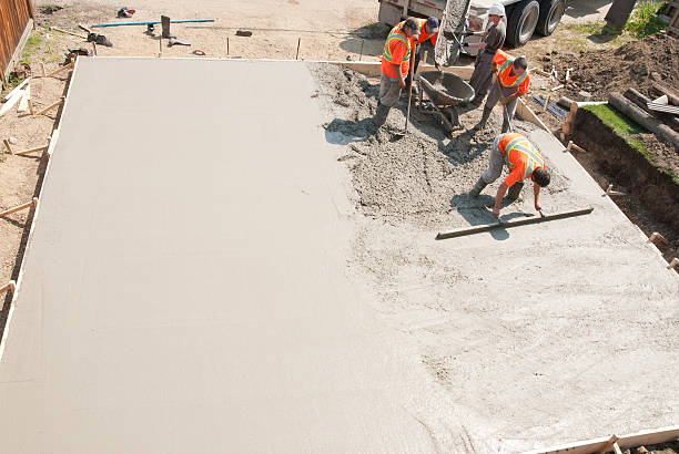 Best Industrial Concrete Flooring in Earlham, IA